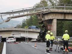Un muerto tras caerse un puente en Italia