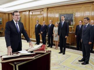 Rajoy jura el cargo