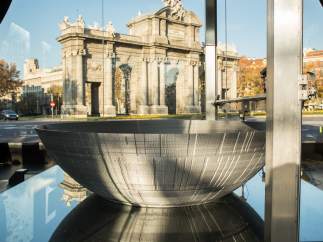 La “factoría” de la Estrella de la Muerte, en la Plaza de la Independencia (Madrid).
