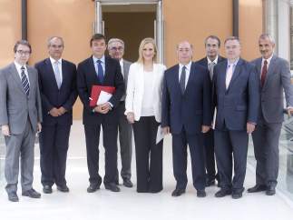 Cifuentes con los rectores de las universidades públicas de la región