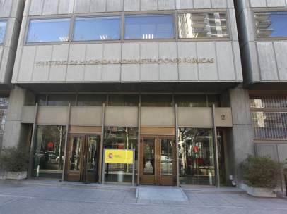 Ministerio De Hacienda Y Administraciónes Públicas