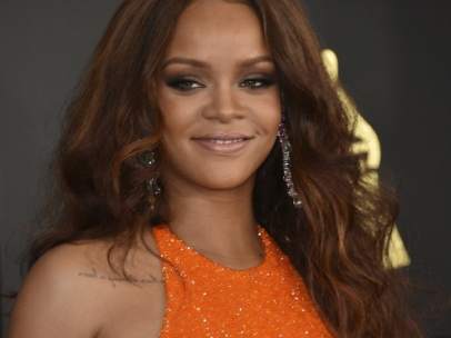 Rihanna, en la 59 edición de los Grammy