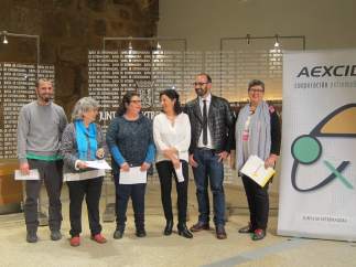 Asociaciones feministas y Ángel Calle