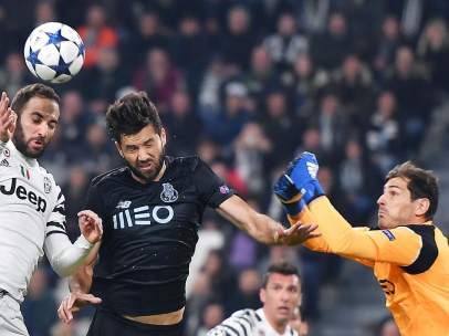 Casillas ante la Juventus