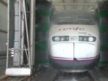 Así lavan los trenes en Renfe Así lavan los trenes en Renfe