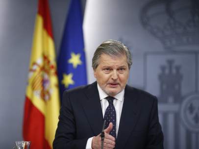 Iñigo Méndez de Vigo en la rueda de prensa tras el Consejo de Ministros