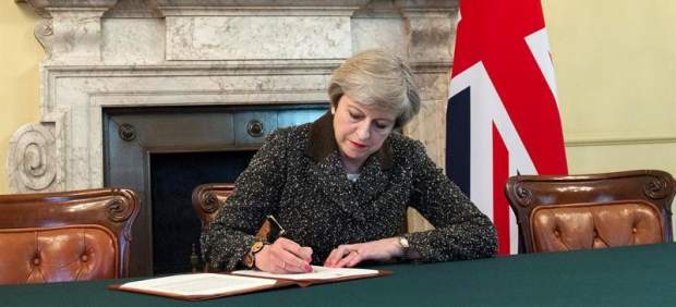 Theresa May activa el 'brexit'