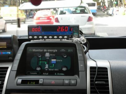 Taxi híbrido en Madrid