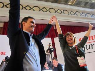 Francina Armengol y Pedro Sánchez