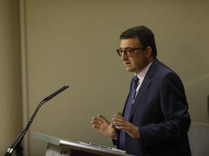 Aitor Esteban en rueda de prensa en el Congreso
