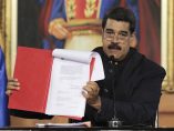 Maduro convoca a una Asamblea Constituyente Maduro convoca a una Asamblea Constituyente