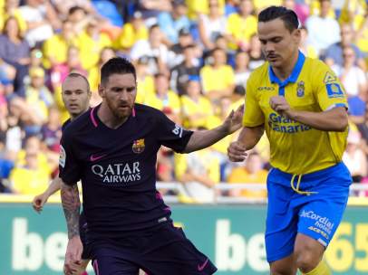 Messi y Roque Mesa