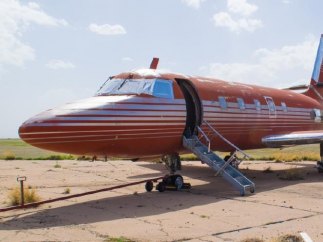 Sale a subasta el avión de Elvis
