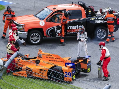Alonso, KO en las 500 Millas