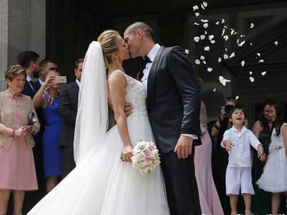 Víctor Valdés y Yolanda Cardena se casan