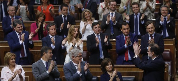 Mariano Rajoy, aplaudido en el Congreso.