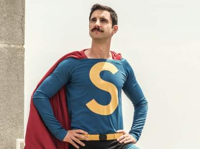 Dani Rovira es Superlópez