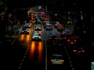 Luces de cruce de los coches