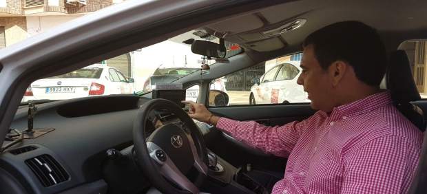 DIRECTOR TAXI