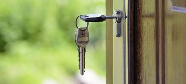 ¿Hipotecas sin ahorros? La banca exige entre el 28 y el 32% del precio de la vivienda