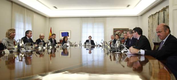 Rajoy preside el primer Consejo de Ministros del nuevo Gobierno