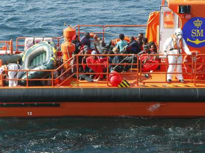Rescate de inmigrantes en el Estrecho de Gibraltar