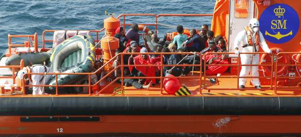 Rescate de inmigrantes en el Estrecho de Gibraltar