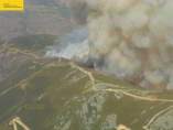 Incendios.- Medio Ambiente envía 10 medios aéreos al incendio forestal declarado