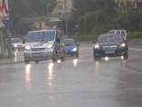 Coches Con Lluvia, Tráfico Urbano Coches Con Lluvia, Tráfico Urbano