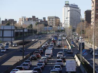 Tráfico, Madrid, cortes de tráfico por contaminación, coche, coches, vehículo