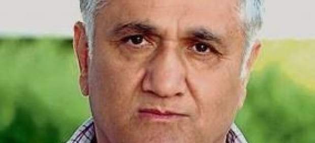 Periodista turcosueco Hamza Yalçin