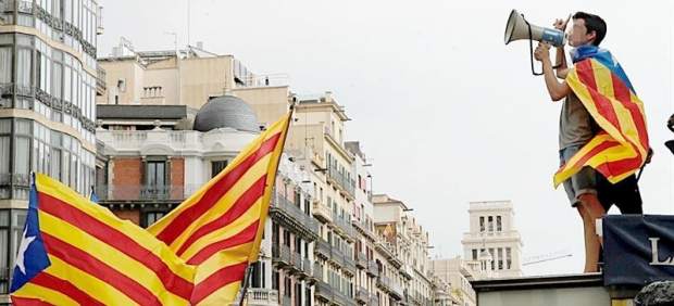 Estudiantes a favor del referéndum en Cataluña