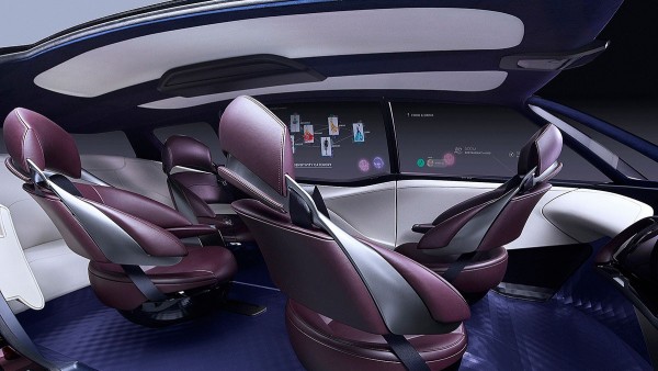 Interior del Toyota Fine-Comfort Ride