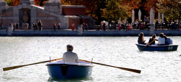 Tarde otoñal en el Retiro de Madrid