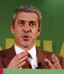 Jose Socrates dice afrontará déficit pero ayudará desfavorecidos Jose Socrates dice afrontará déficit pero ayudará desfavorecidos