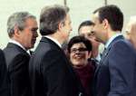 Zapatero destaca 'saludo cordial' con Bush durante reunión OTAN Zapatero destaca 'saludo cordial' con Bush durante reunión OTAN