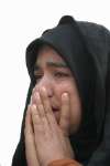 Rescatan con vida a dos mujeres tras terremoto de Irán Rescatan con vida a dos mujeres tras terremoto de Irán