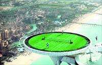 Como si fuera Wimbledon... pero a 211 metros del suelo Como si fuera Wimbledon... pero a 211 metros del suelo