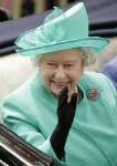 Críticos cuestionan elevados gastos de la familia real británica Críticos cuestionan elevados gastos de la familia real británica
