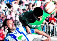 El Málaga RESUCITA con una goleada El Málaga RESUCITA con una goleada