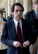Aznar llegaba este sábado a la conferencia de la IDC en Manila Aznar llegaba este sábado a la conferencia de la IDC en Manila