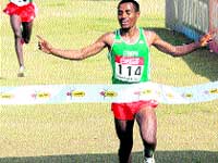 Bekele dice adiós al cross con su quinto doblete Bekele dice adiós al cross con su quinto doblete