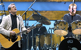 Los Eagles en un concierto de su gira 'Farewell I'