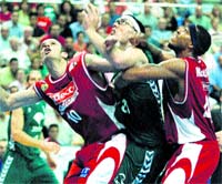 Unicaja cuelga ya el cartel de no hay billetes Unicaja cuelga ya el cartel de no hay billetes