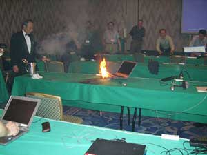 Imagen del incendio durante la conferencia Imagen del incendio durante la conferencia