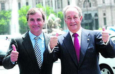 Carlos Sainz y Villar Mir componen la candidatura más perjudicada por la decisión judicial. Carlos Sainz y Villar Mir componen la candidatura más perjudicada por la decisión judicial.