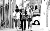 Los familiares de la víctima, Los familiares de la víctima,