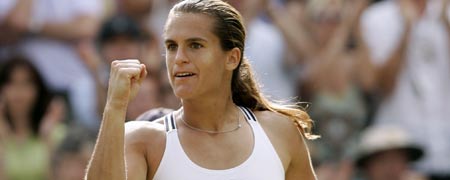 La francesa Amelie Mauresmo celebra su pase a la final La francesa Amelie Mauresmo celebra su pase a la final
