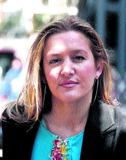 Cronista de la vida de los políticos Cronista de la vida de los políticos