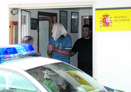 Herida grave una menor al recibir dos tiros de su novio Herida grave una menor al recibir dos tiros de su novio